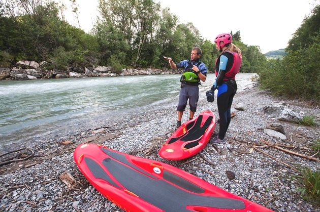 Bellyak — descente en bellyak sur la Sarine, Suisse romande