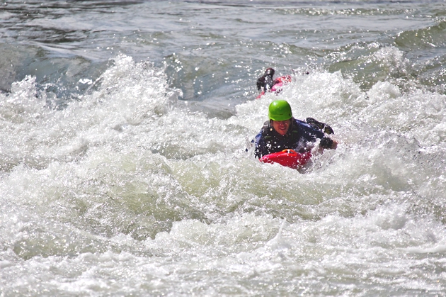 Bellyak — descente en bellyak sur la Sarine, Suisse romande
