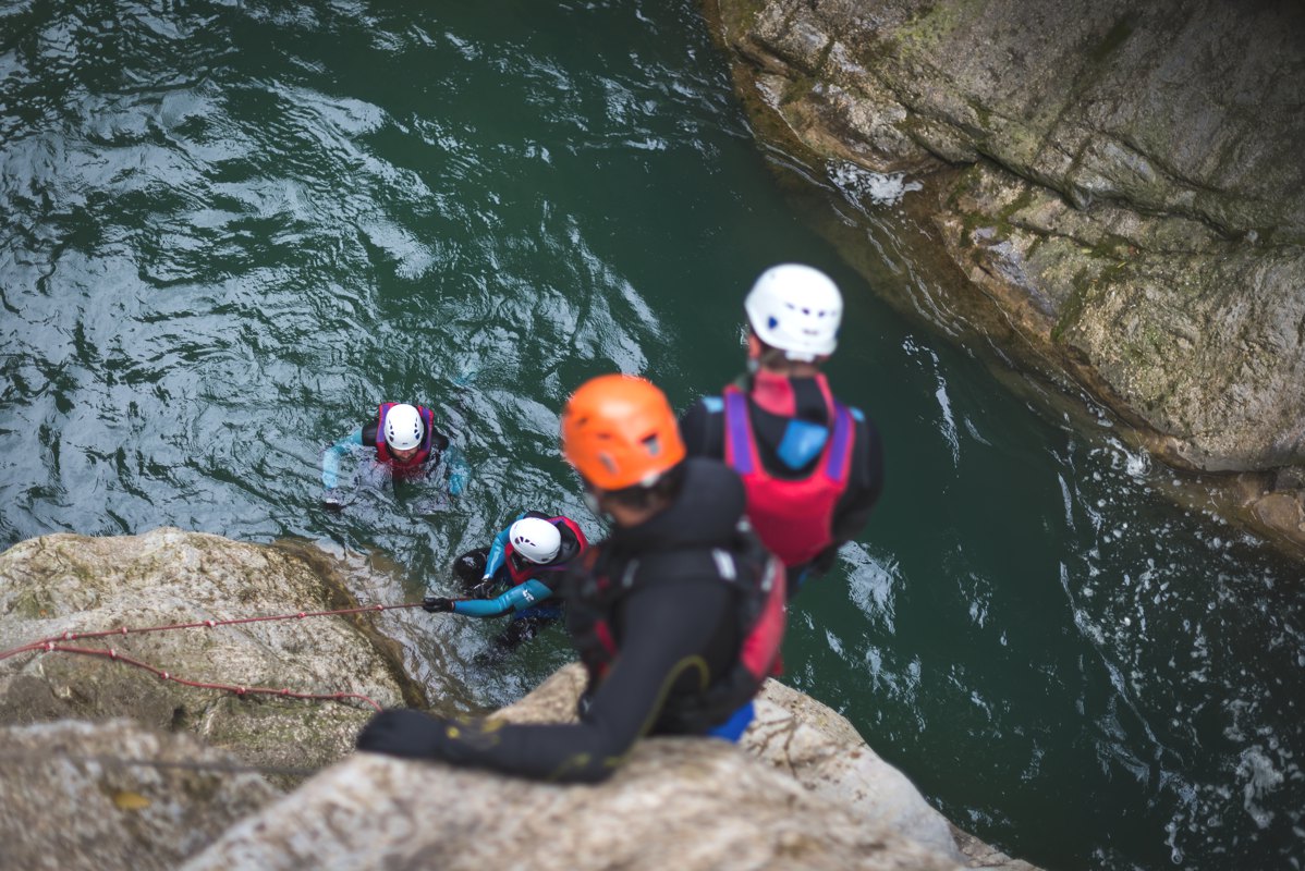 Canyoning & Rando aquatique — participants en rando aquatique, Suisse romande
